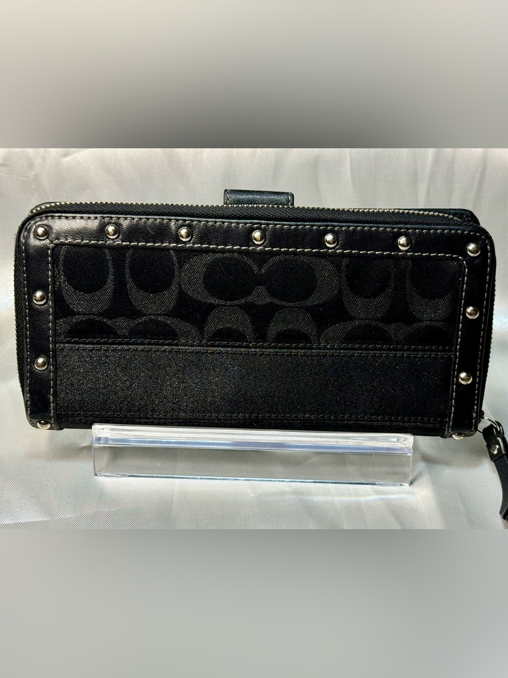 Coach Vintage (2008) Black Legacy/Signature Canvas Studded Wallet 🔥🔥 - Picture 2 of 8